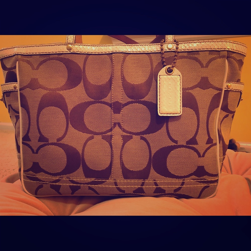 Coach Gallery Tote